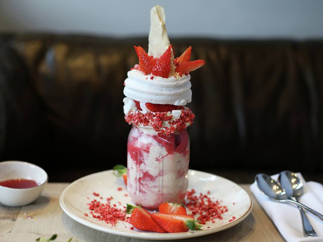 Eton Mess Sharing Dessert SITC 2019