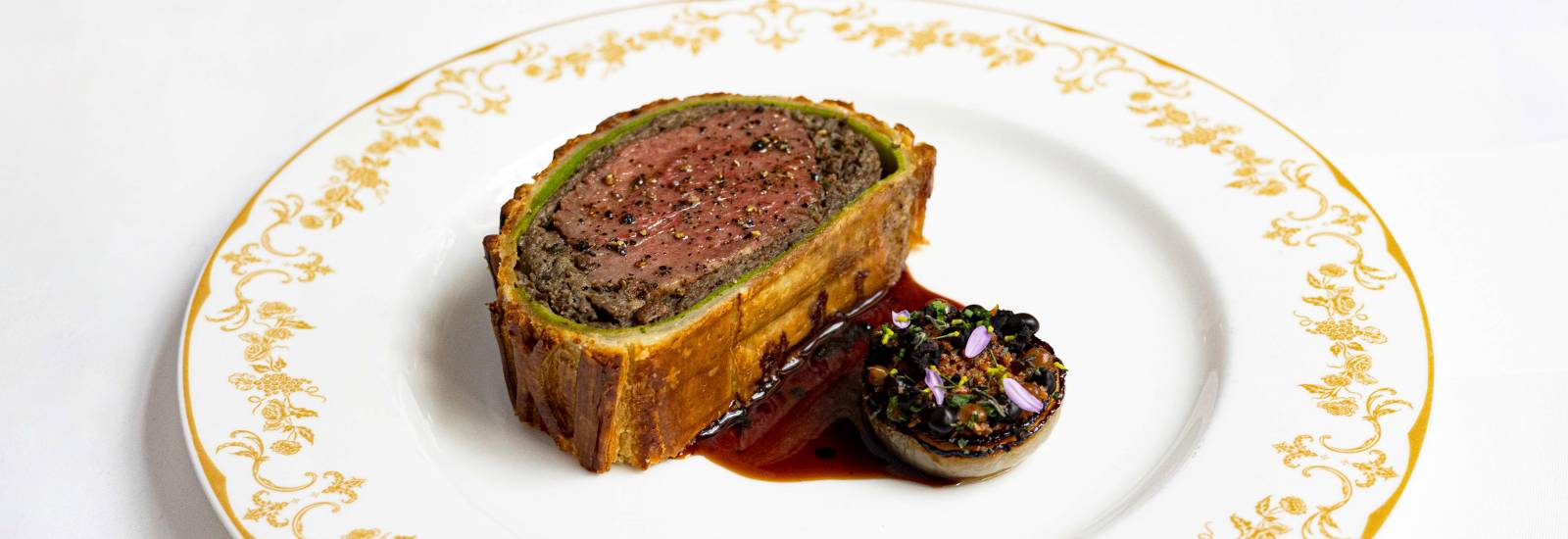 GRR SG OCTOBER 2023 FESTIVE FOOD CHRISTMAS DAY BEEF WELLINGTON8 limql3