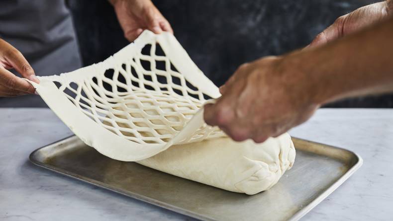 GRA Beef Wellington masterclass Pastry lattice assembling 290721 6 rdue3w min