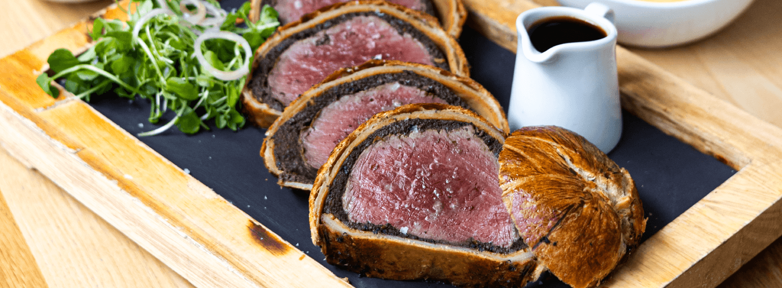 GRR BSK ST PAULS SEPTEMBER 2023 FOOD BEEF WELLINGTON6 ron6em 050624 web 1